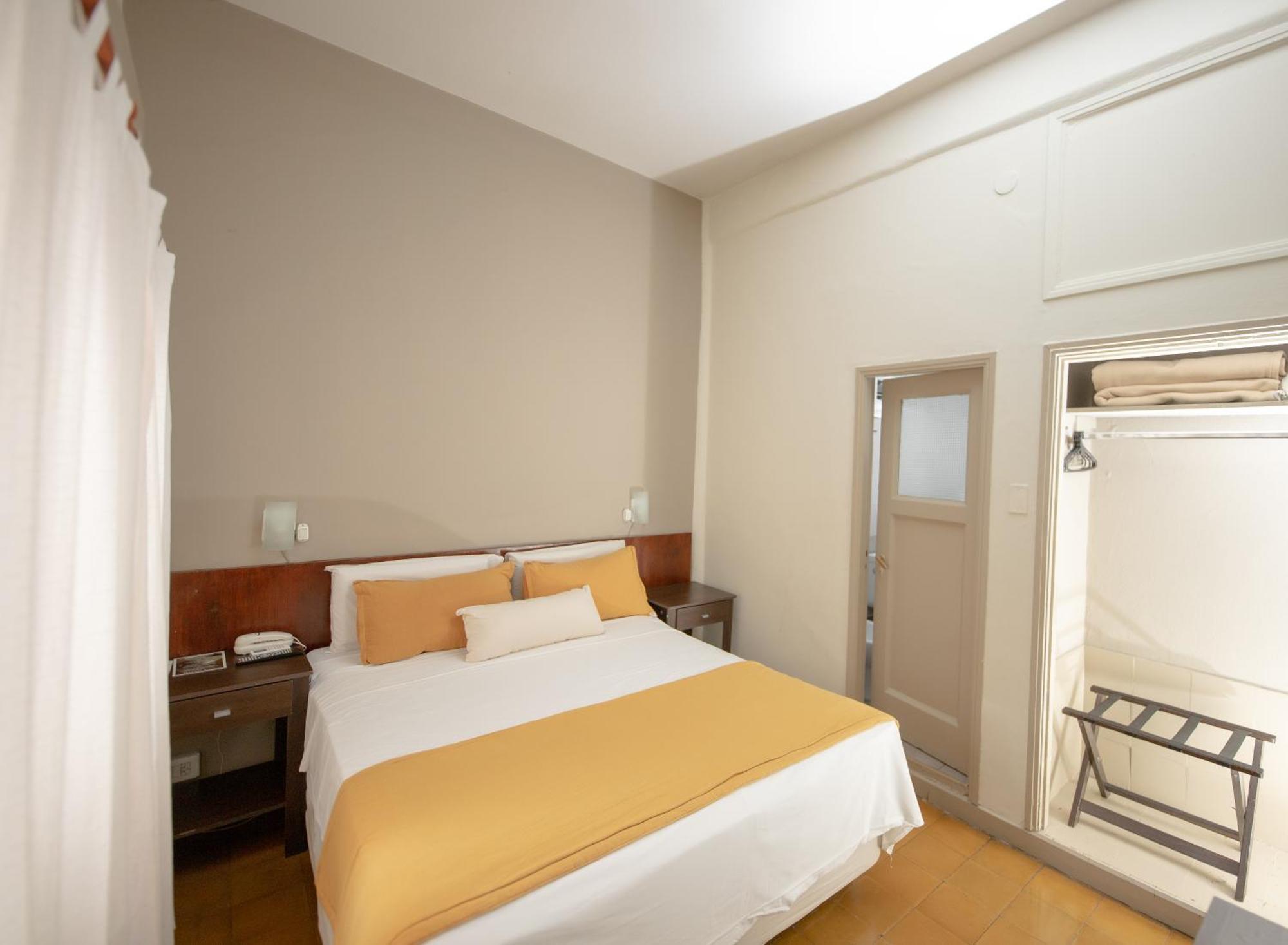 Gran Rex Hotel Cordoba Bagian luar foto