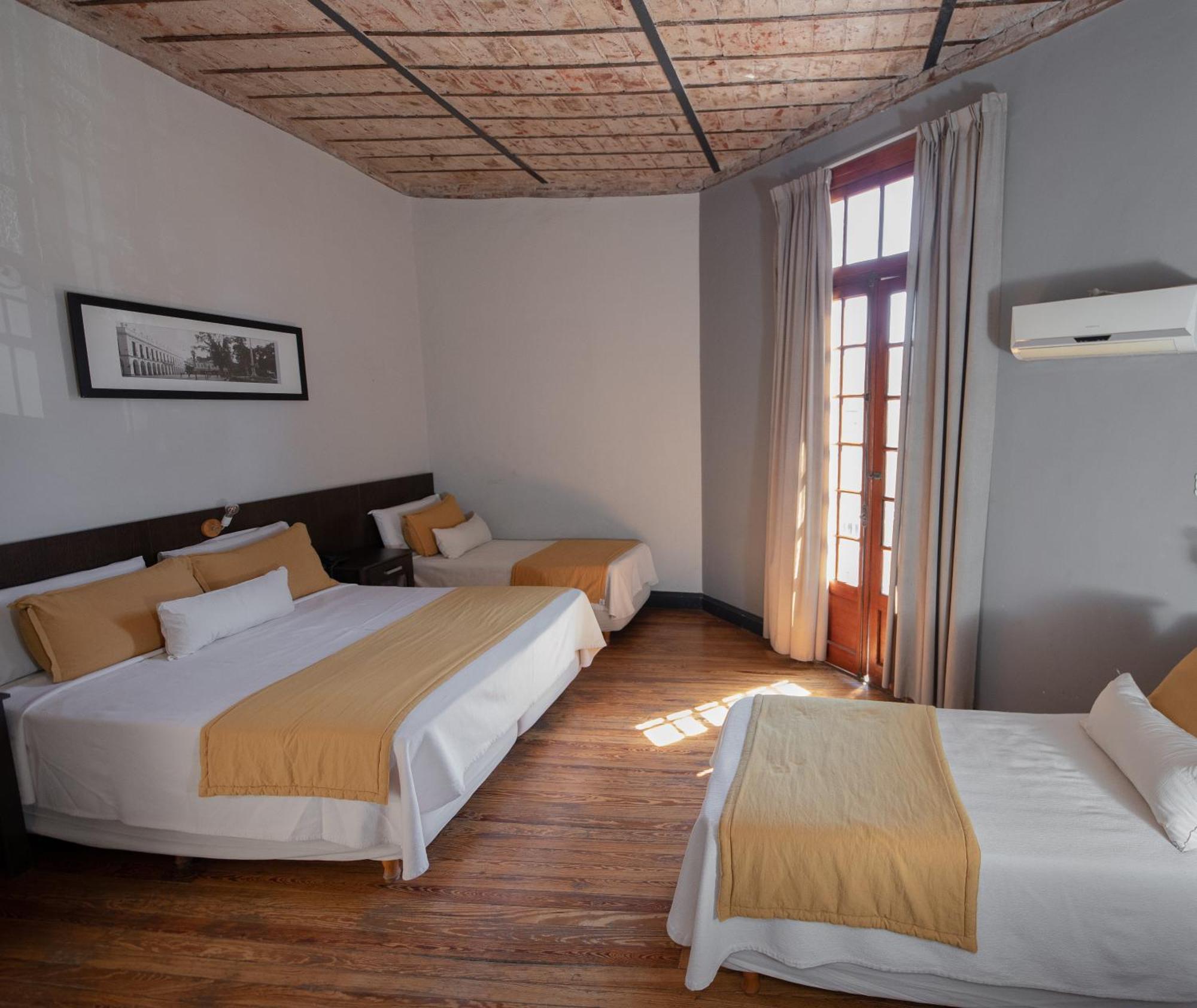 Gran Rex Hotel Cordoba Bagian luar foto